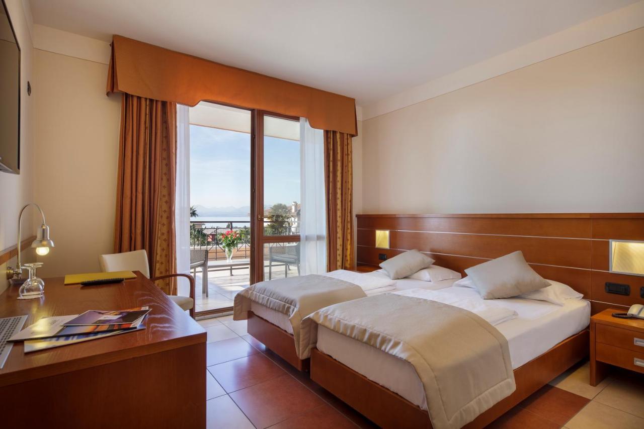 Hotel Villa Olivo Resort 3S Бардоліно Екстер'єр фото