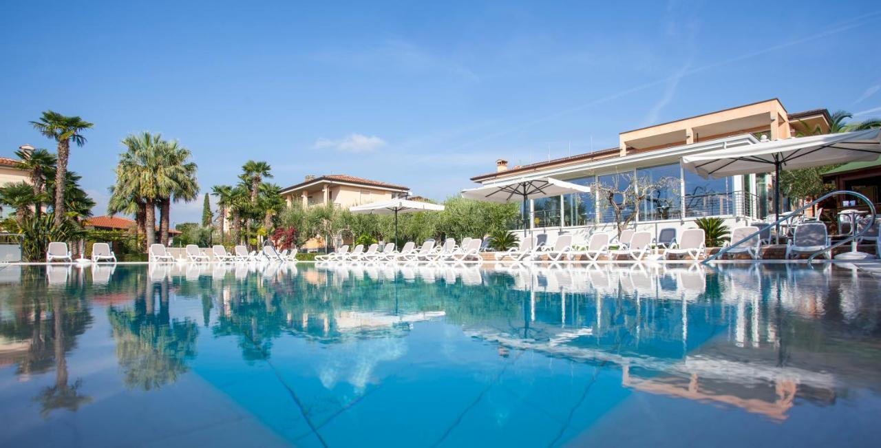Hotel Villa Olivo Resort 3S Бардоліно Екстер'єр фото